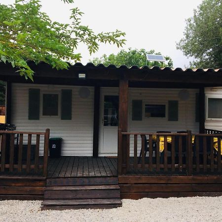 Mobil-Home Sur Terrain Prive Sérignan Exteriör bild